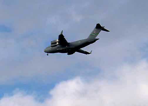 Boeing C-17 Over Base Pond